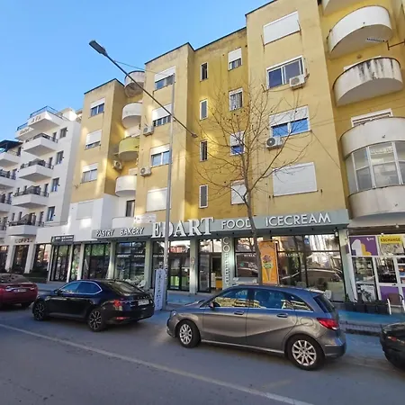Jetmira's Cozy Haven * Durrës