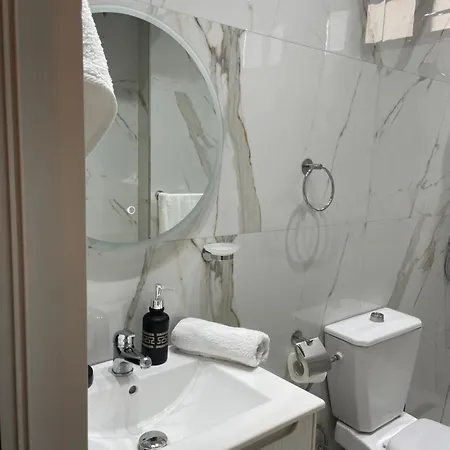 Lägenhet Jetmira's Cozy Haven Durrës