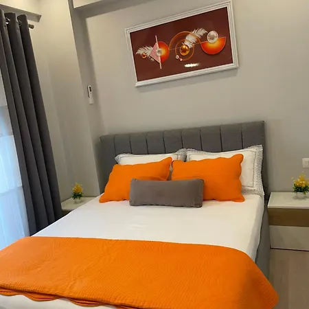 Jetmira's Cozy Haven Appartement Durrës