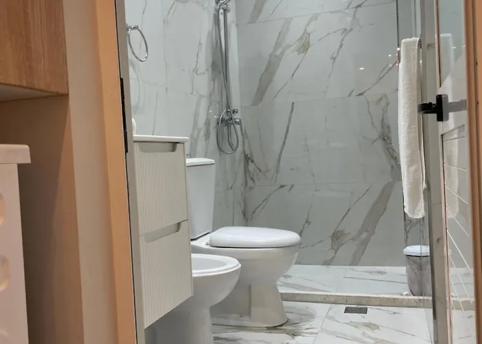 Jetmira's Cozy Haven * Durres