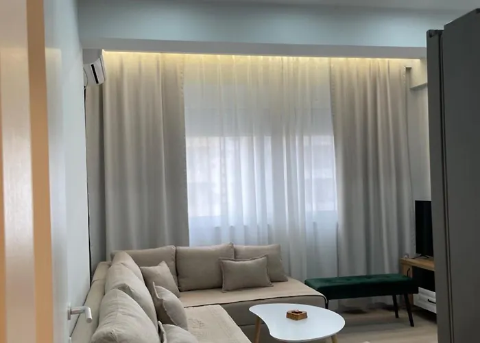 Jetmira's Cozy Haven Durres